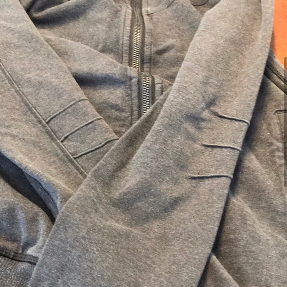 Lululemon Jacket - Picture 4 of 6